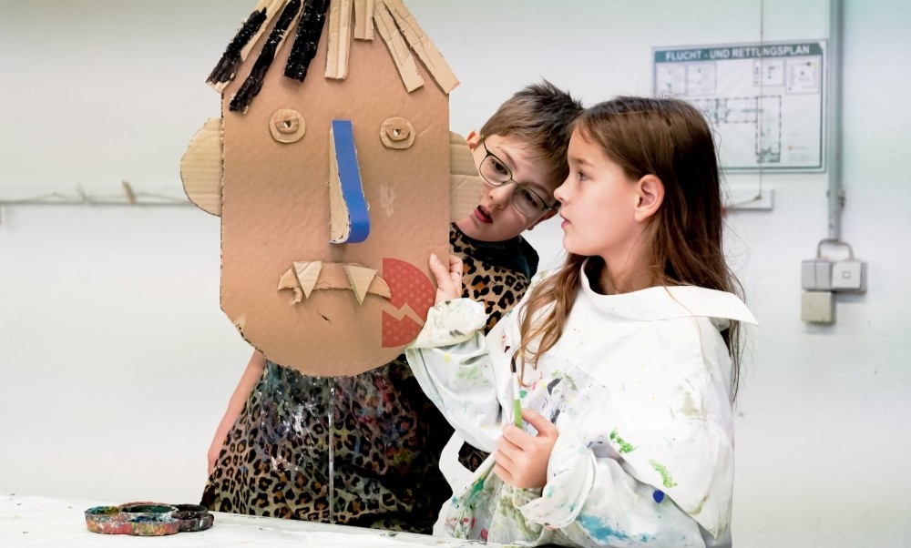 Kinder im Ballettsaal