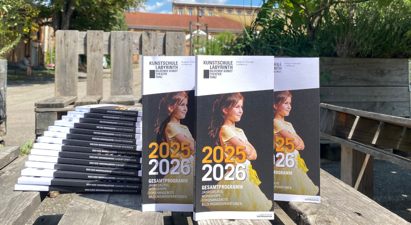 Kinder im Ballettsaal